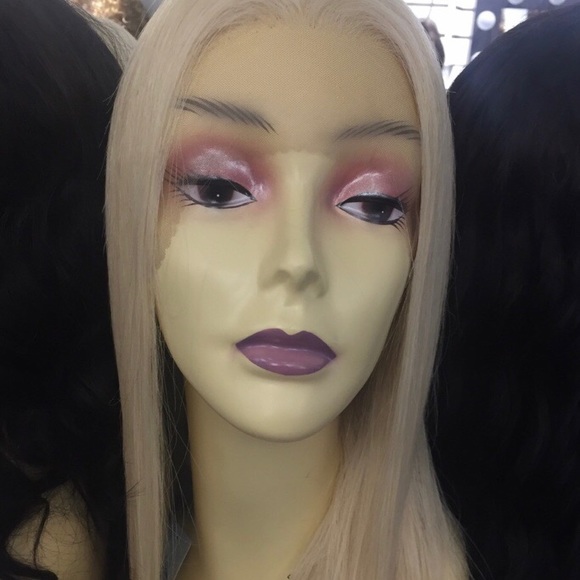 Blonde Long Sleek Wig Realistic Looking Freepart main image 6